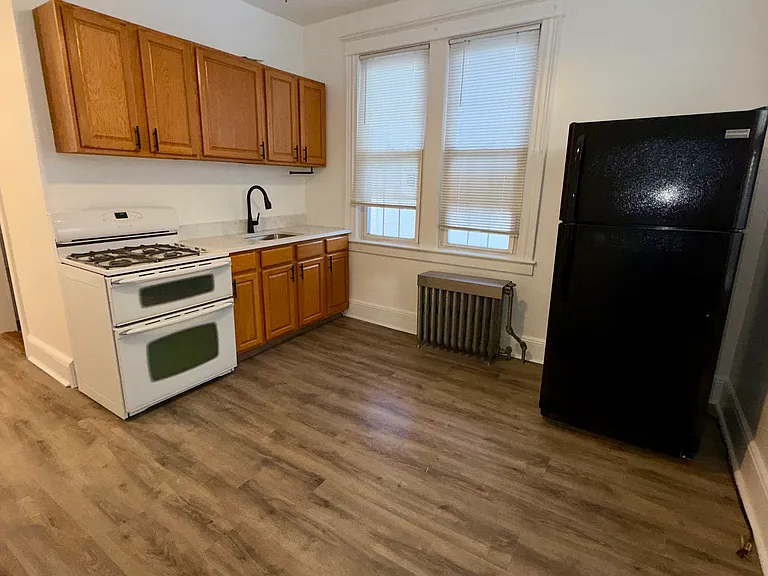 238 Columbus Pl #2 — Photo 10