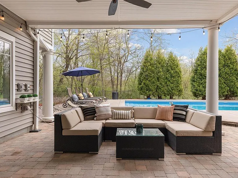3632 Rainbow Dr — Photo 35