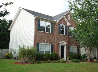 520 Beckenham Walk Dr, Dacula, GA 30019