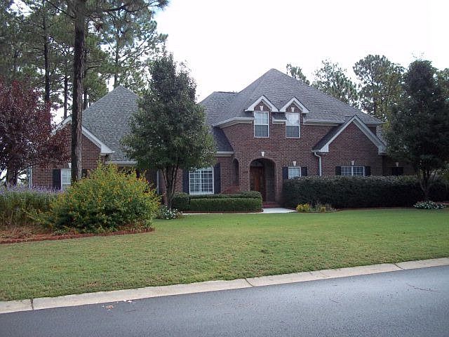 1st image of 120 Crossroads Dr