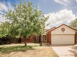 2408 Skylight Ct, Lockhart, TX 78644