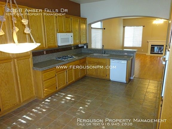 4th image of 2358 Amber Falls Dr