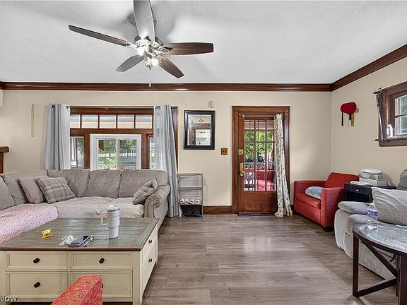 5th image of 3491 W 99th St