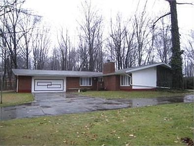 2nd image of 1198 Willowood