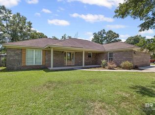 924 Brady Rd, Bay Minette, AL 36507