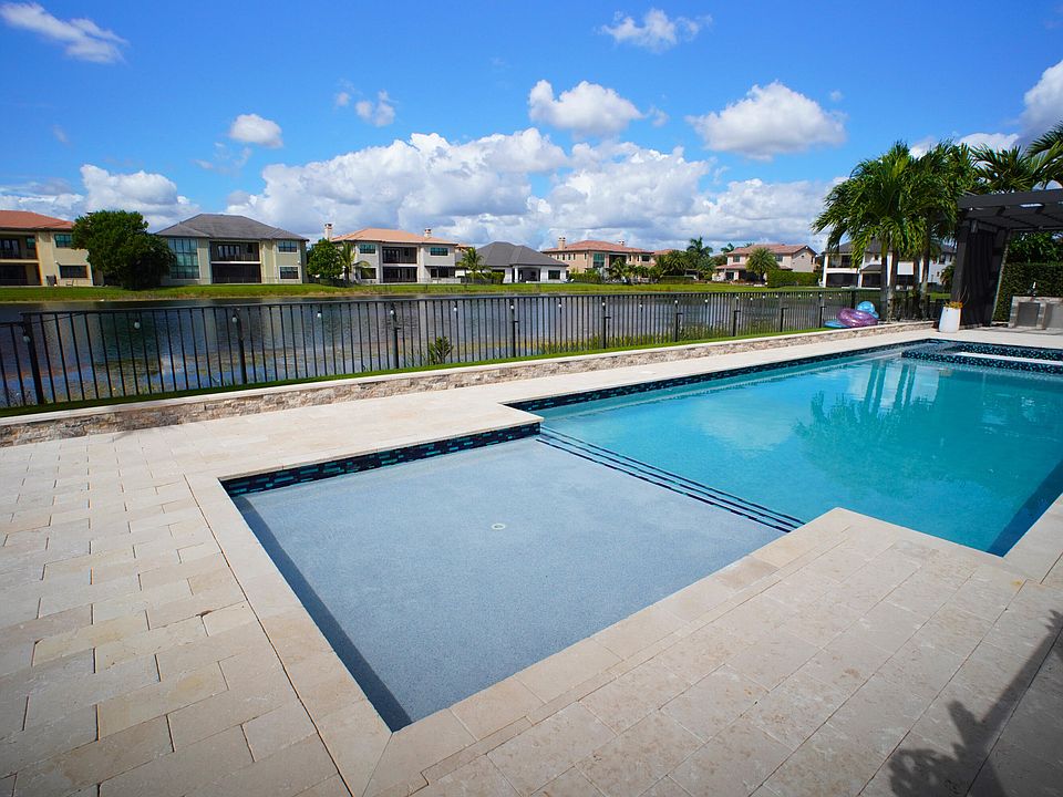 1st image of 8965 Watercrest Circle E