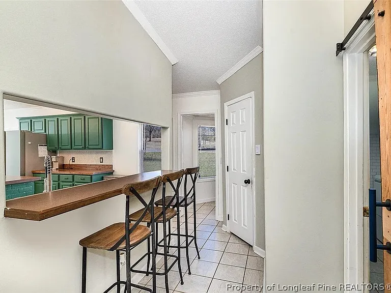 18 Five Ponds Dr — Photo 13