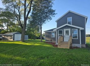 1962 Biebel Rd, Caro, MI 48723