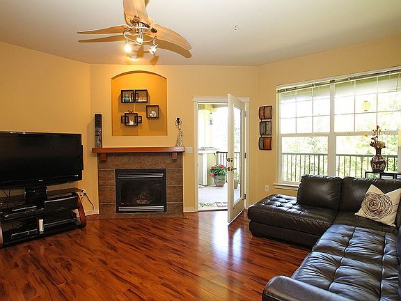 2nd image of 4317 Issaquah-pine Lake Rd Se 306 #306