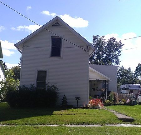 2nd image of 412 Cherry St
