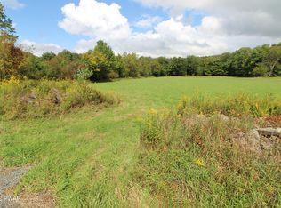 S Turnpike Rd, Newfoundland, PA 18445