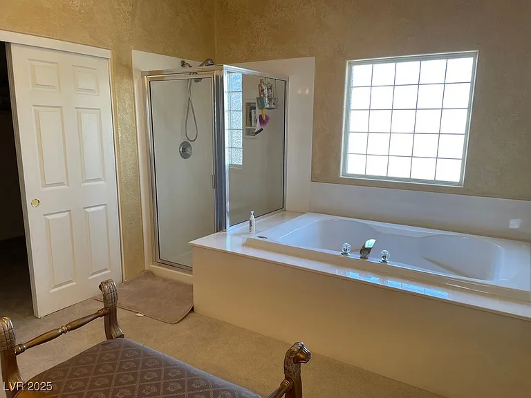 170 Arches Ct — Photo 40