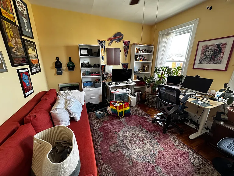 426 Tasker St — Photo 32