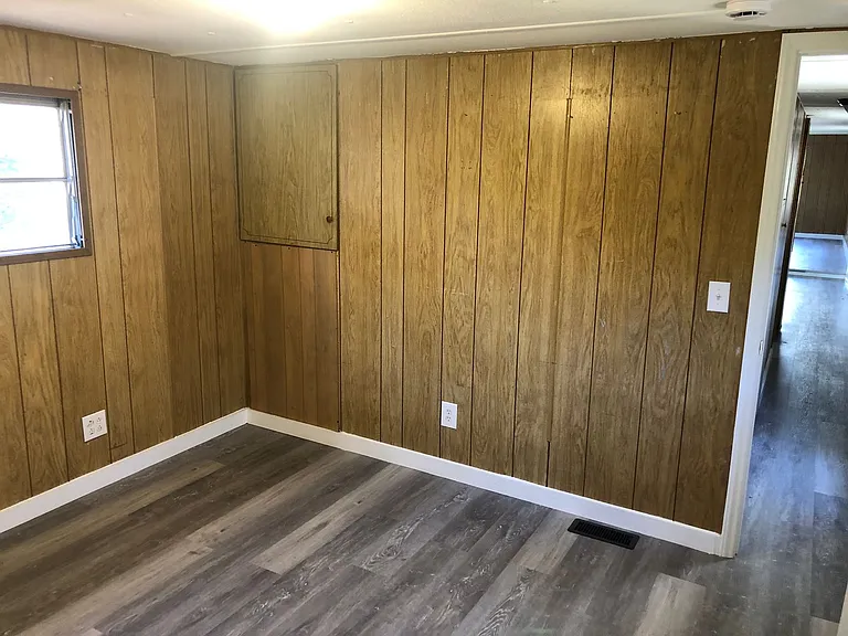 1690 Oakdale Dr — Photo 14