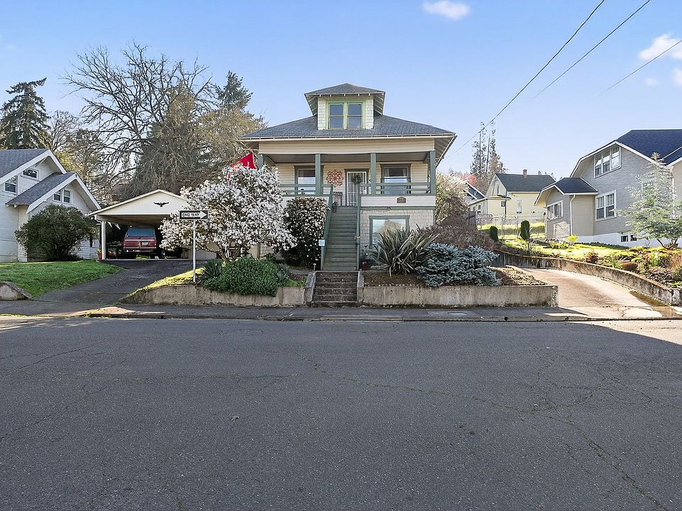 1st image of 1151 SE Jackson St
