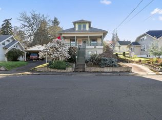 1151 SE Jackson St, Roseburg, OR 97470