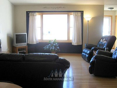 2nd image of 2782 Knollwood Dr SE