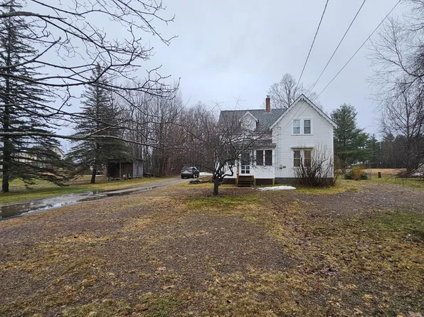 33 Newton Street, Andover, ME 04216