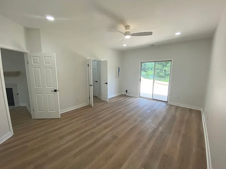 977 Water Oak Ct — Photo 54