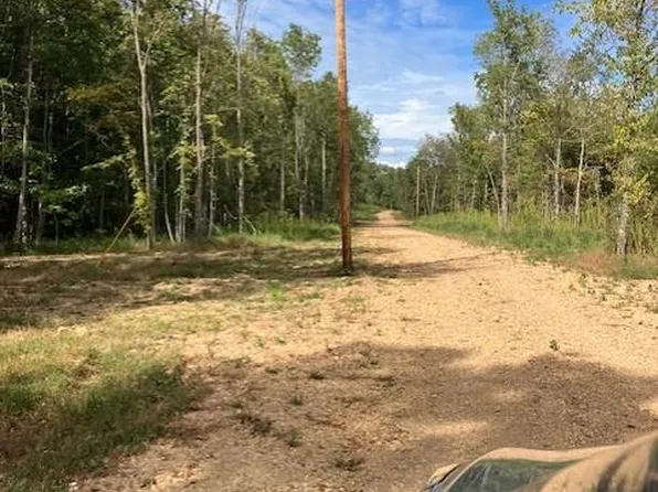 90 Madison St #410, Fredericktown, MO 63645