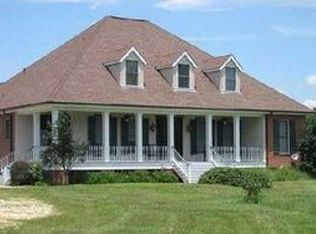 22435 Hoffman Rd, Mandeville, LA 70471