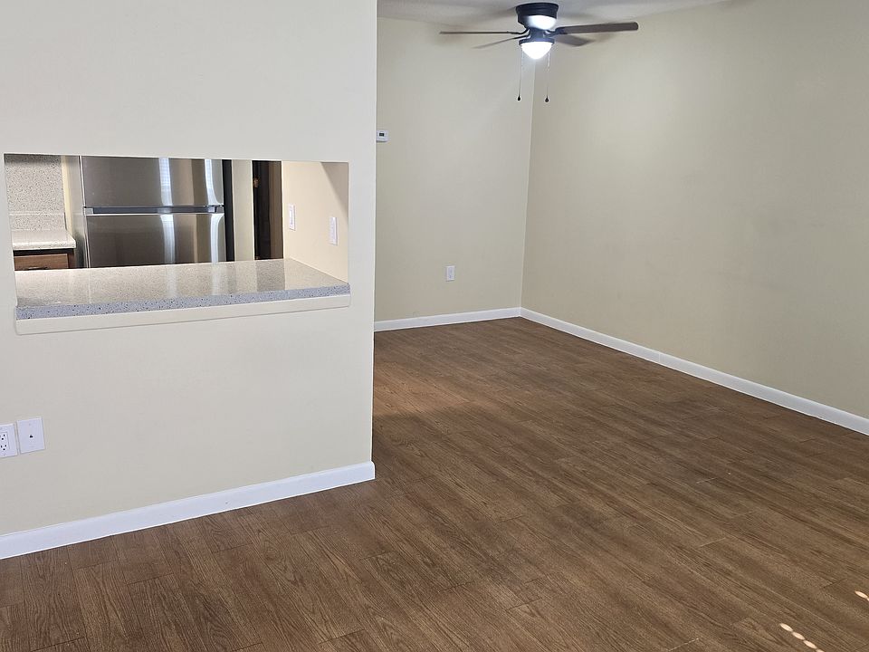 1st image of 1204 W Reynolds St #101