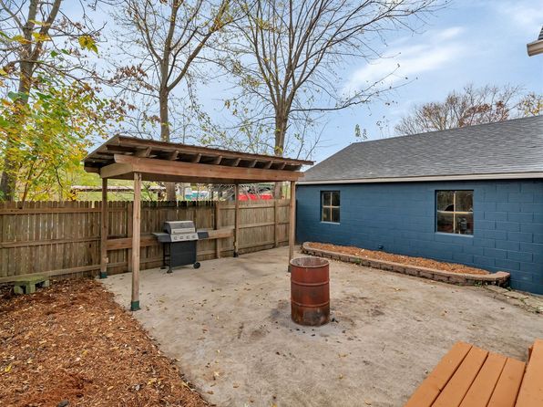 1038 Kiersted St, Morris, IL 60450