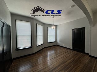 15 1/2 N 14th St, Terre Haute, IN 47807