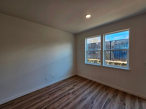 5th image of 1250 Baxter Rd SE #1276