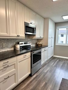 6268 Magda Dr UNIT A, Osseo, MN, 55369