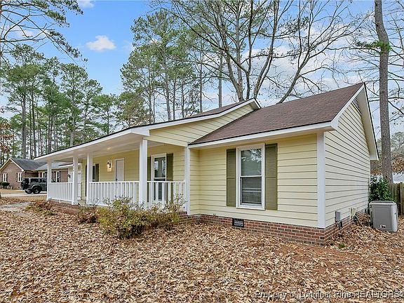 2nd image of 5824 Tuckertown Ln