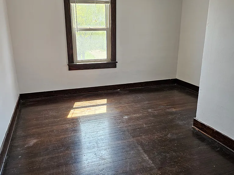 103 Northwood Ave — Photo 6