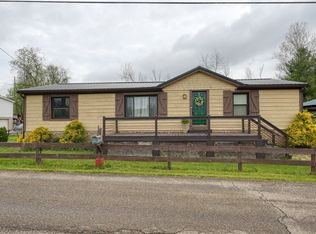 2441 Ohio Ave, Cambridge, OH 43725