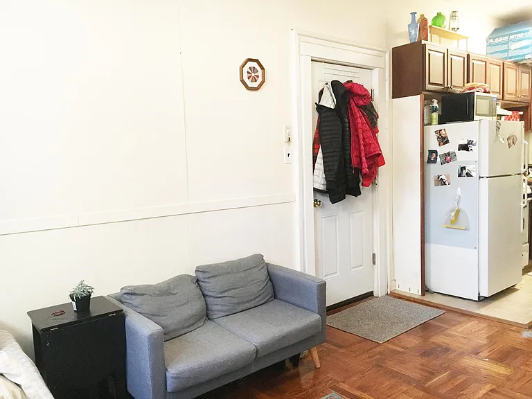 1821 Spring Garden St #1F — Photo 3