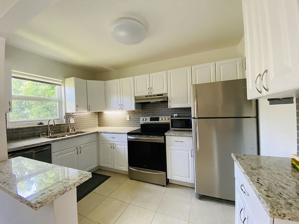 1st image of 55 Stratford #D-55d
