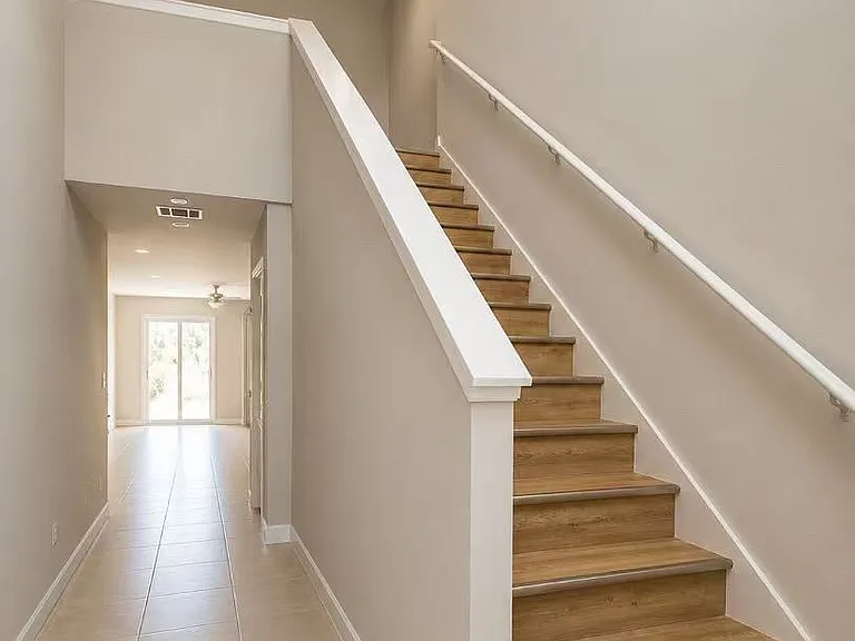 12006 Miracle Mile Dr — Photo 2