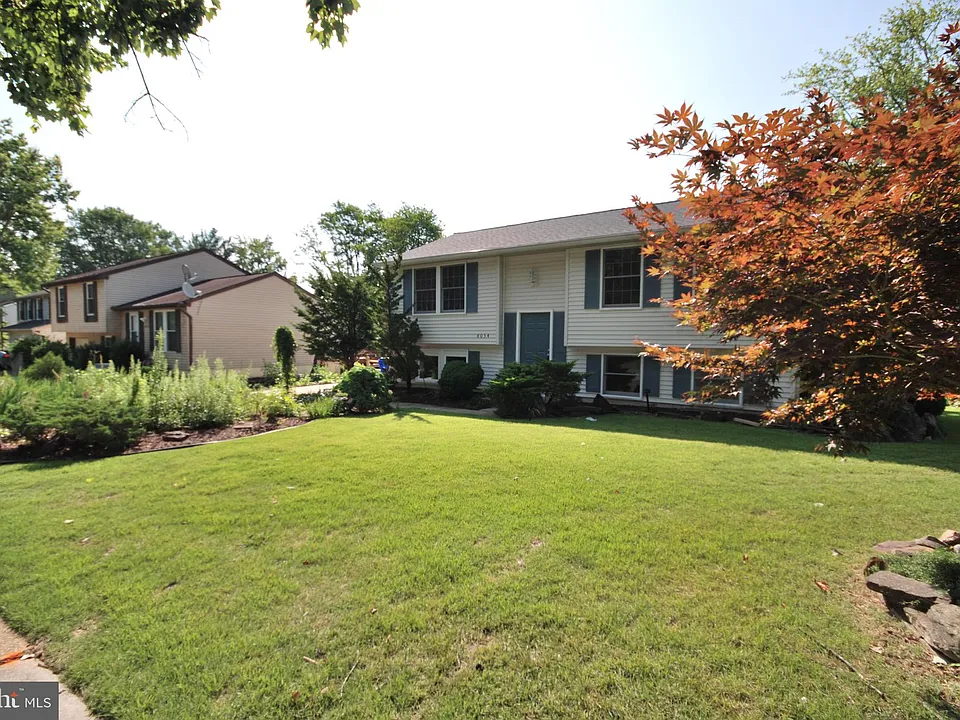 8034 Andiron Ln