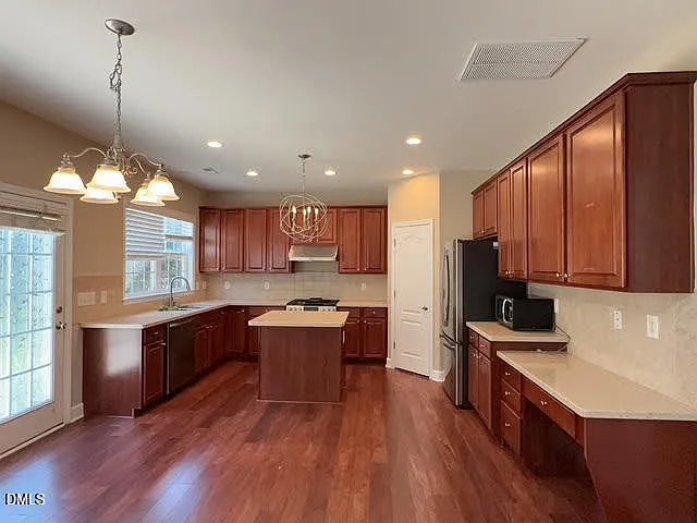 701 Quartz Crystal Pl — Photo 7