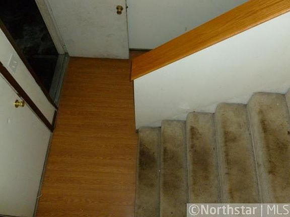 3rd image of 7325 Fremont Ave N