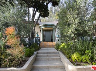 1647 Waterloo St, Los Angeles, CA 90026