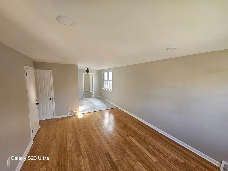 7105 Oxford Ave #1 — Photo 1