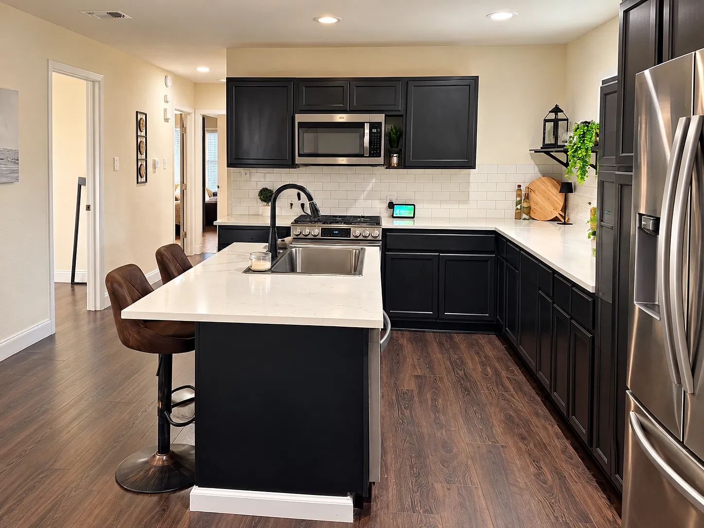 3 bed, 1088 sqft, $1,595 — Photo 3