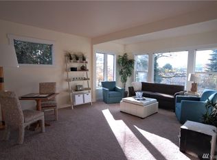 348 16th Ave, Seattle, WA 98122