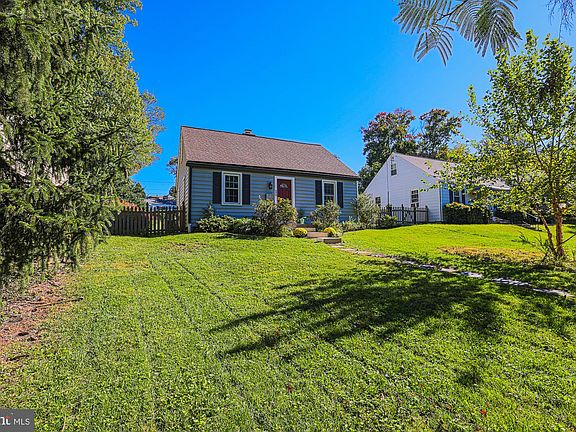 2nd image of 5715 Greenspring Ave