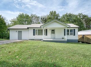 671 Lemont And Yates Mountain Rd, Spencer, TN 38585