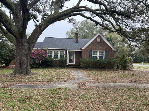 1701 E Bobe St, Pensacola, FL 32503