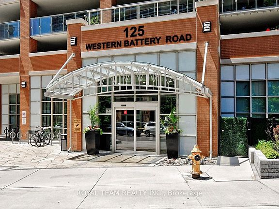 2nd image of 125 Western Battery Rd #1905