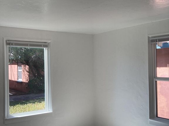 2nd image of 1000 E Water St APT 8