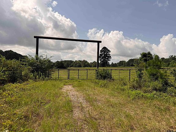 4th image of 23894A Lyles Ln