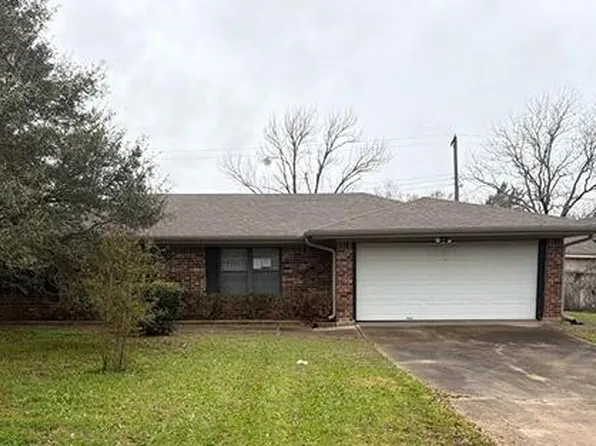 2302 Kent St, Bryan, TX 77802